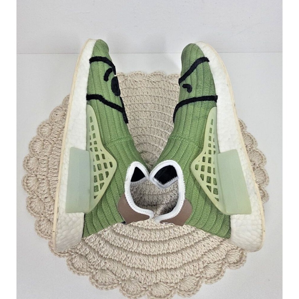 ADIDAS Originals x Pharrell BBC HU MND Running Dog Sneakers US 11 MEN RARE GREEN - Picture 10 of 13